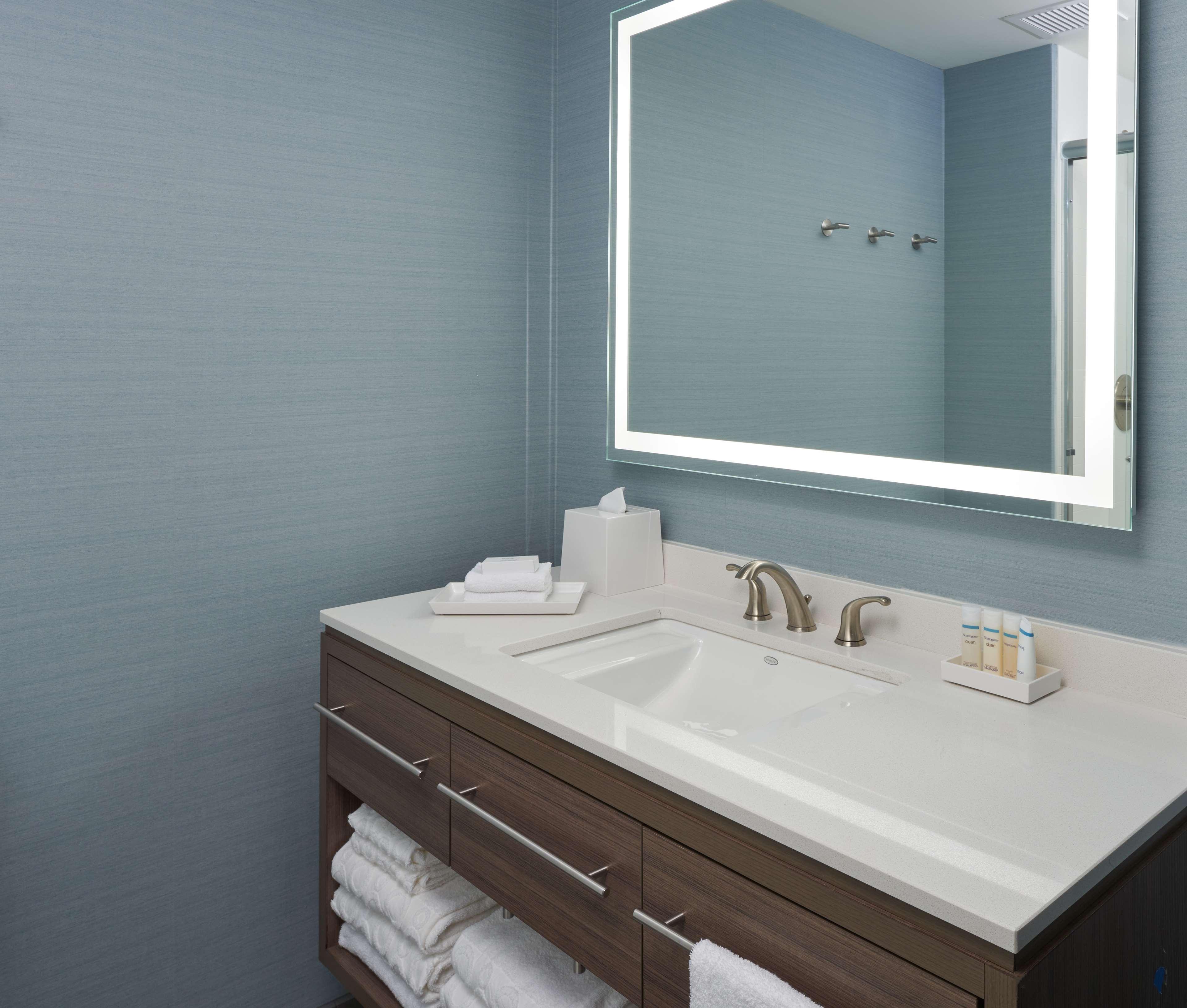 Home2 Suites By Hilton Pompano Beach Pier, Fl מראה חיצוני תמונה